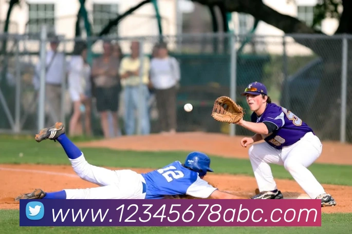 完美体育官网APP 体育赛事宣传图